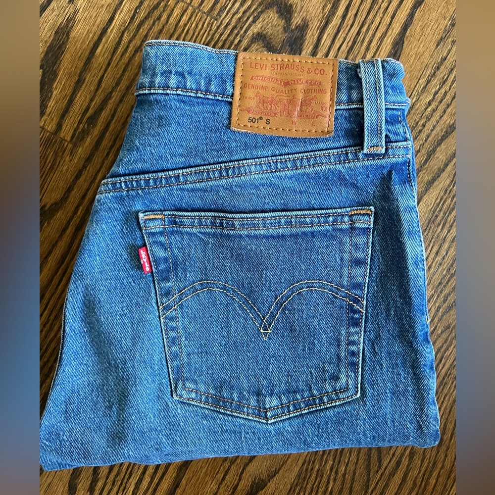 ** Levi’s women’s jeans **